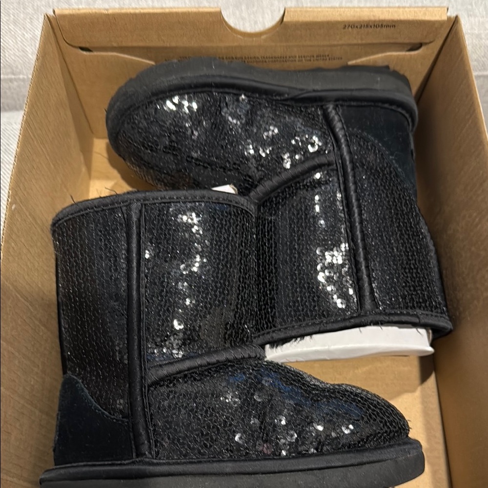 Sparkly Black Kids Boots Ugg size 9 used